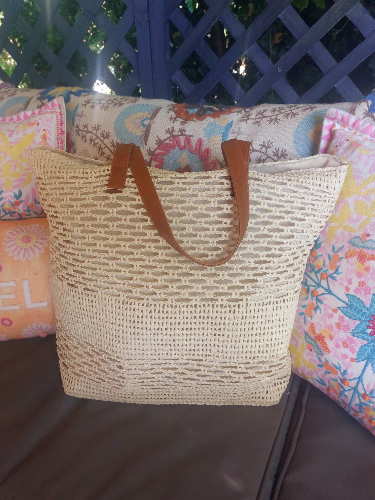 X-Large Light Beige Woven Lined Zipped Beach Bag