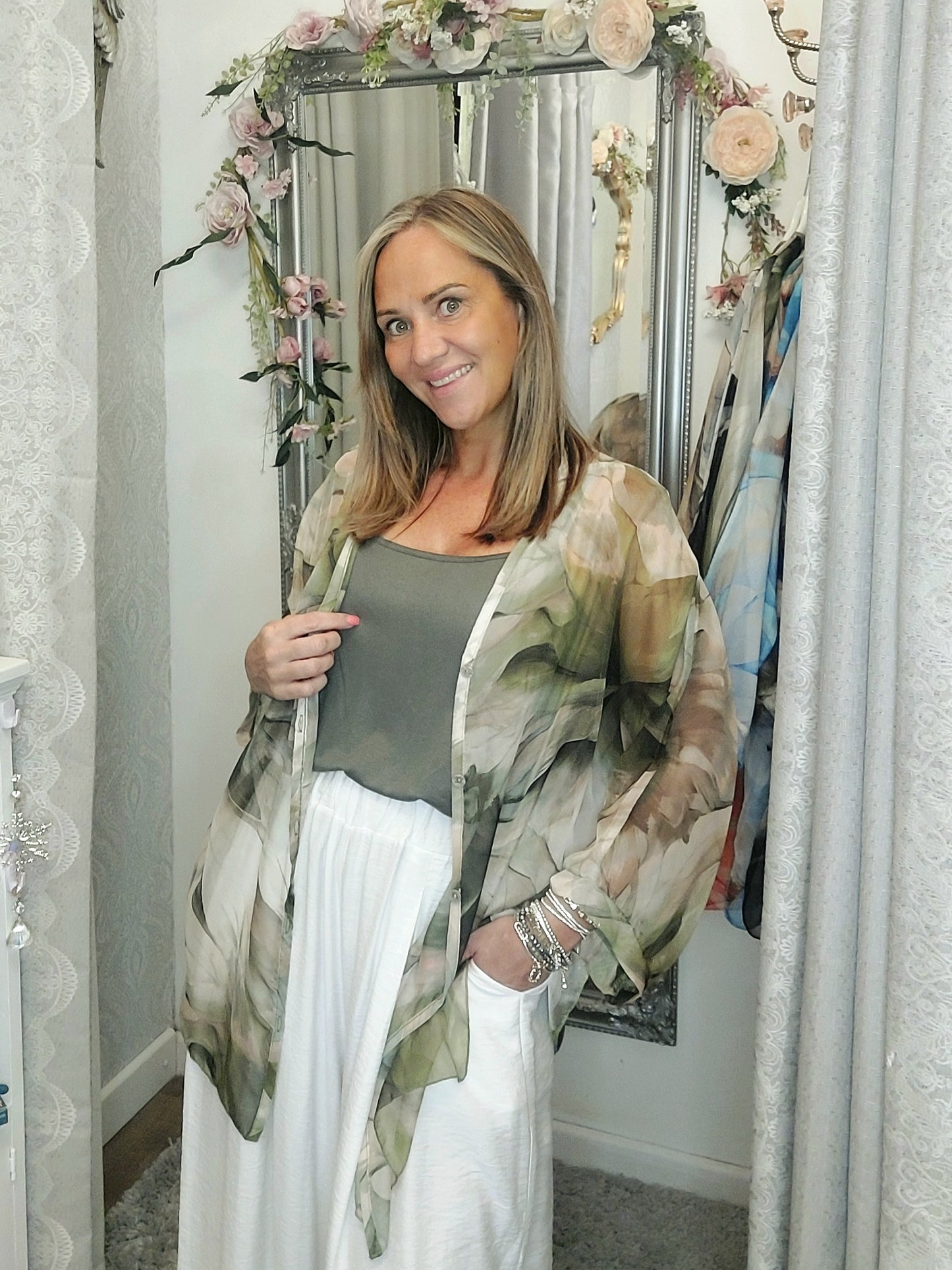 The Sharon Chiffon 2 piece buttoned Tops 8-18