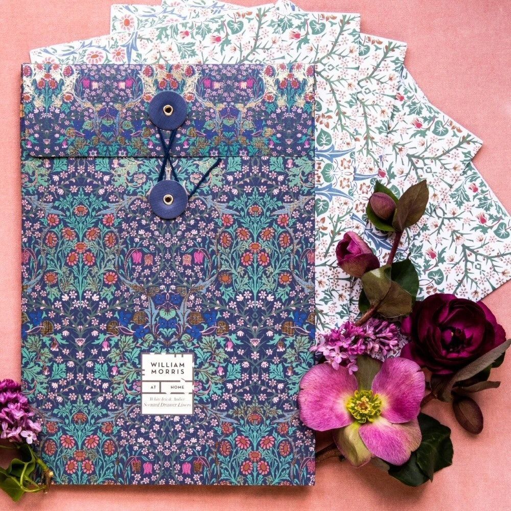 William Morris-Dove & Rose White Iris Scented Drawer Liners