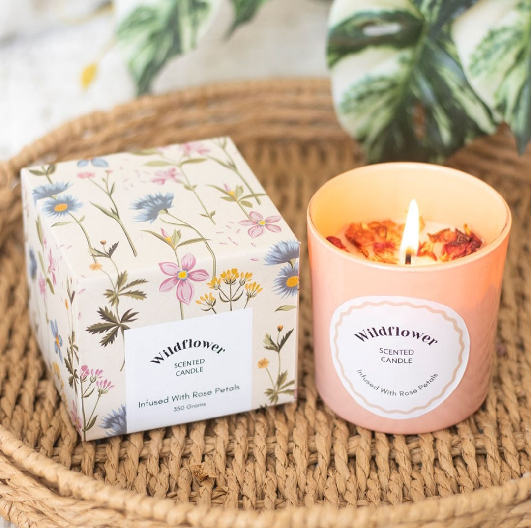 Wild Flower with petals Candle-Boxed