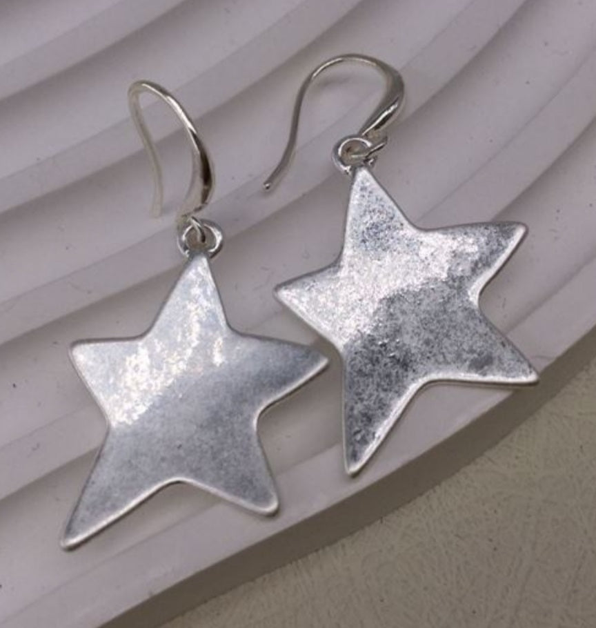 Hammed Style Matt Earrings