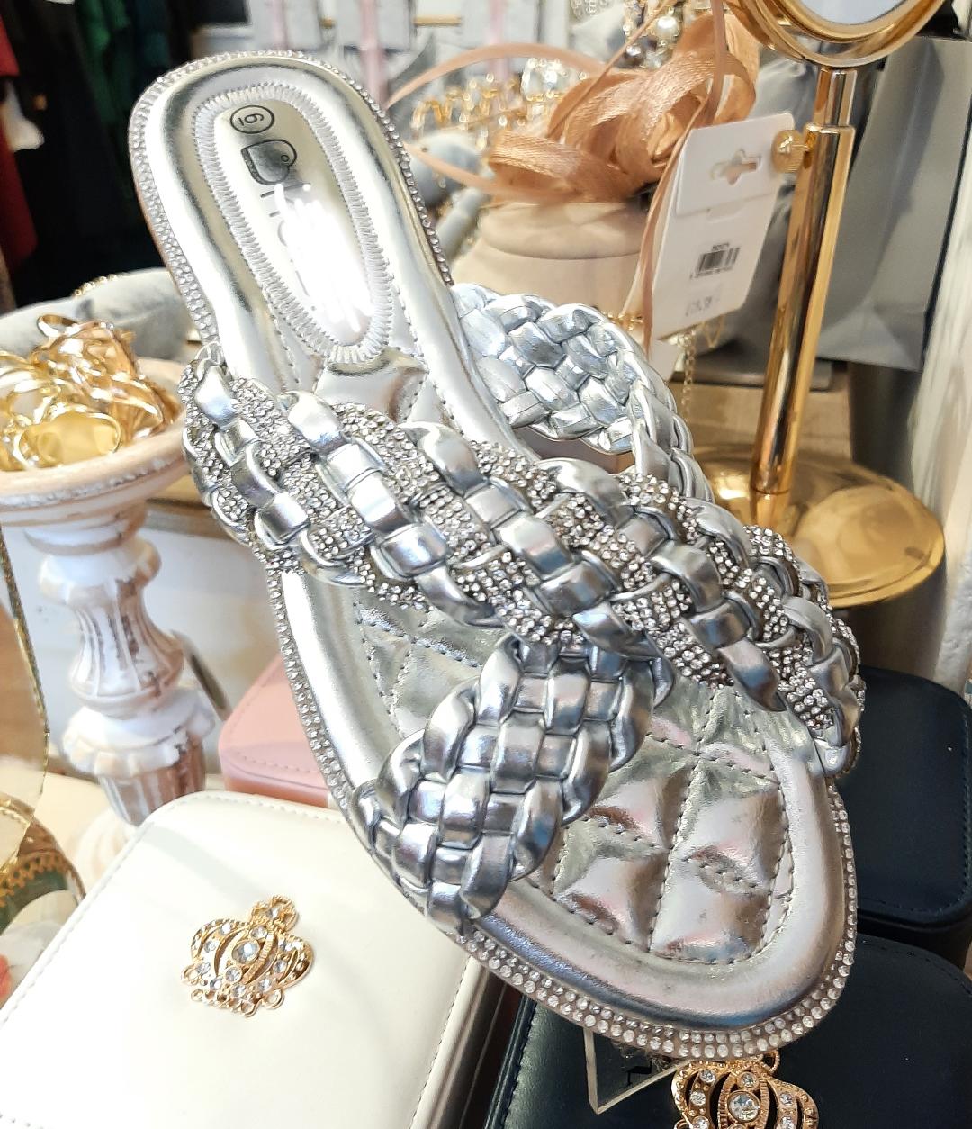 Silver Crystal Flat Sandal-WA54733