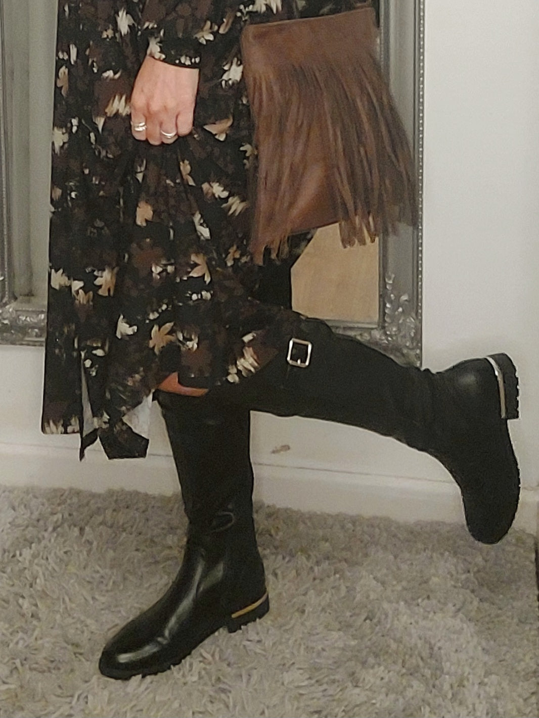 Knee length Elasticated Buckle Boot 3-8