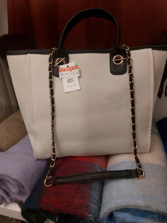 Large Shopper Bag-Zipper-Cream & Black