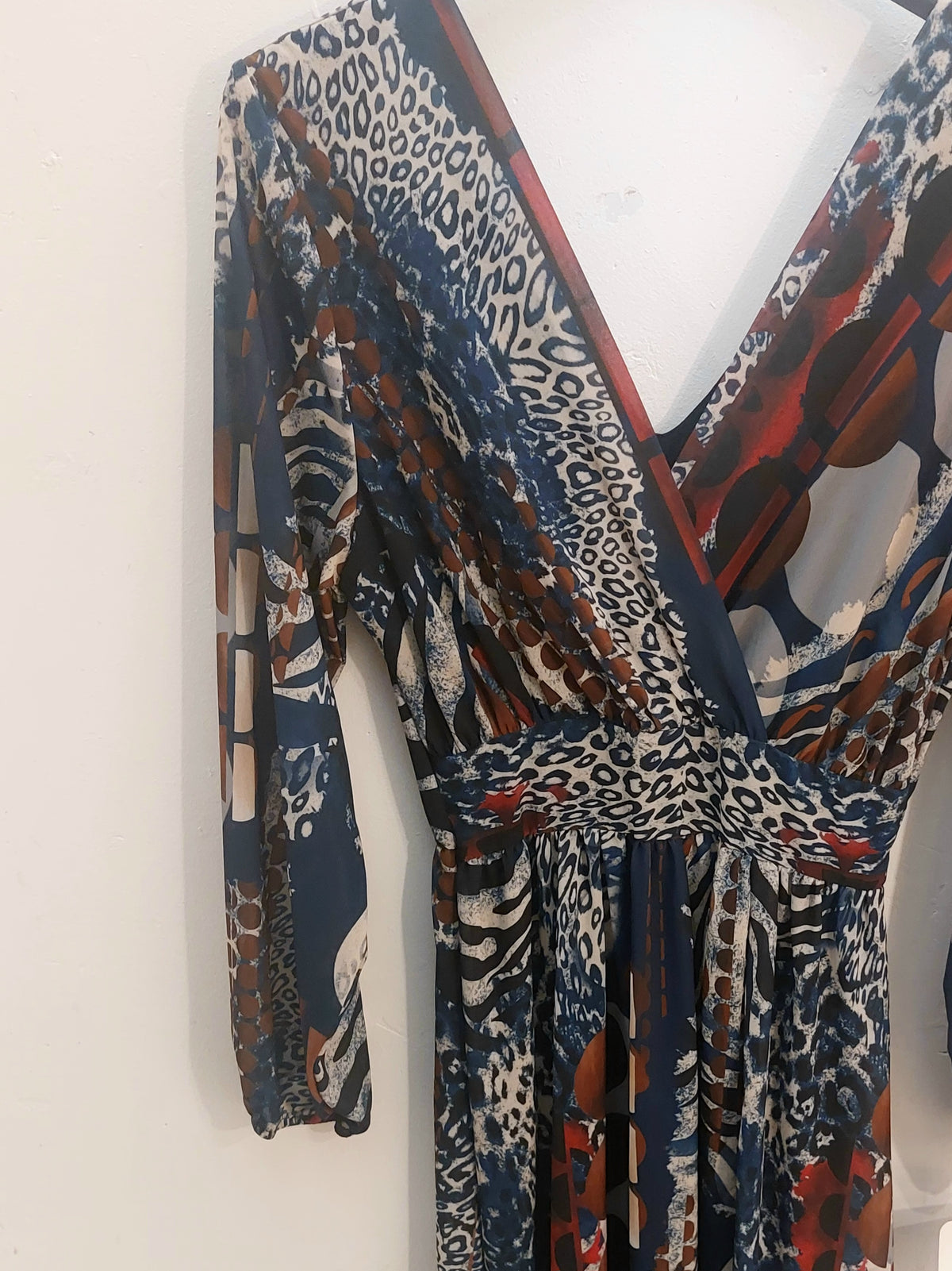 Chiffon Navy & Red MidAxi Dress 8-14